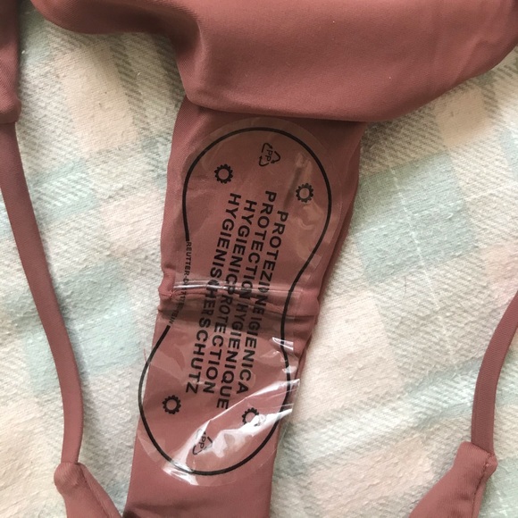 Sexy Red/Brown Knotted Bikini - Picture 4 of 4